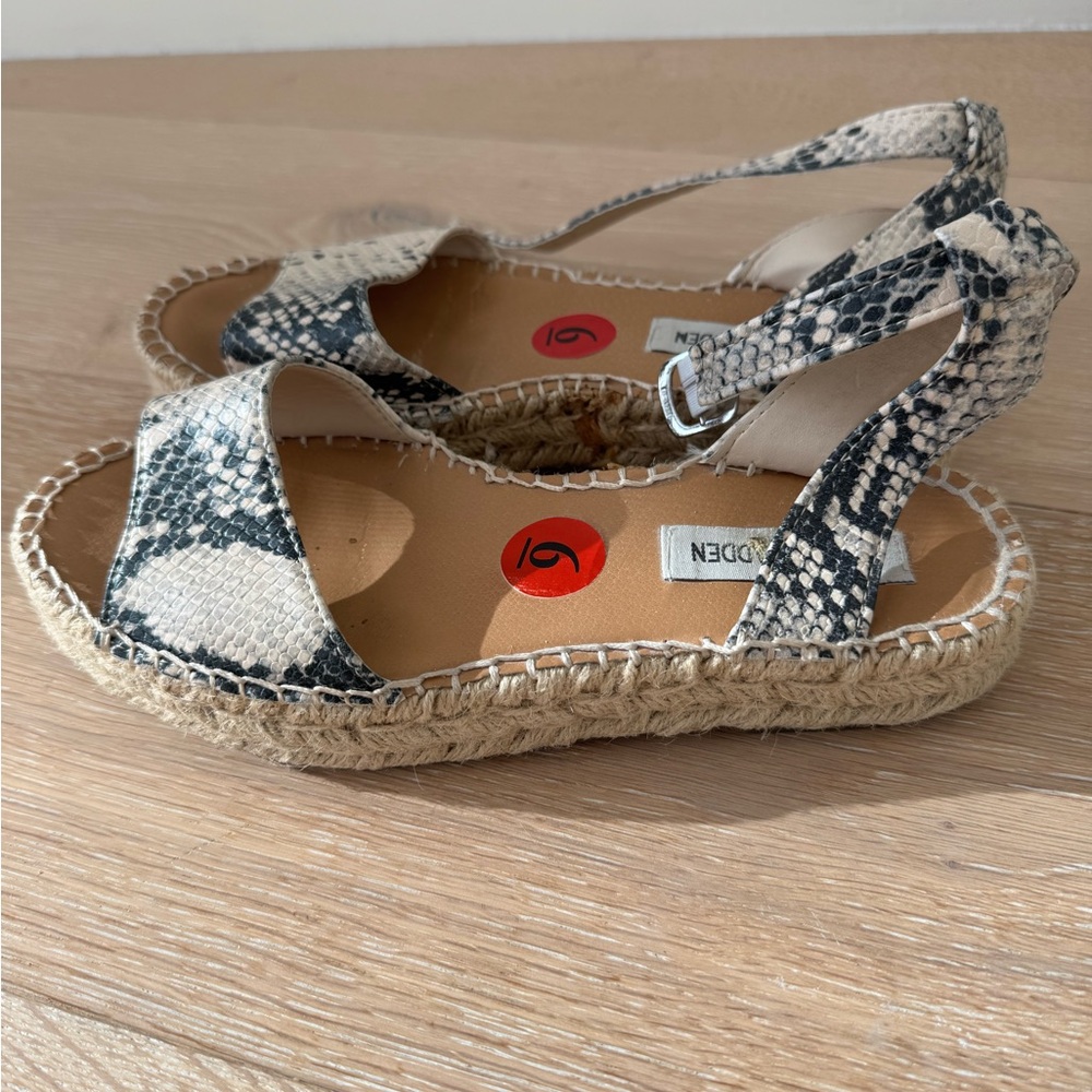 Steve Madden Snakeskin Espadrille Sandals Black and Cream